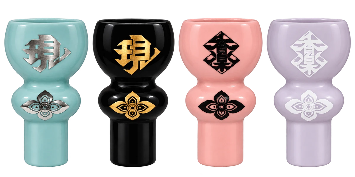 左から、きぬた、黒、桜色、江戸紫の有田焼マウスピース